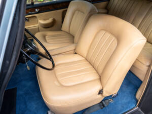 Image 17/27 de Bentley S 3 Continental (1963)
