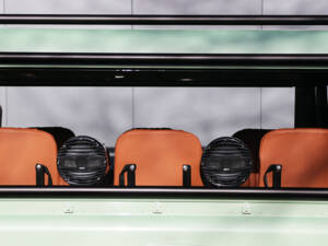 Immagine 15/27 di Land Rover Defender 90 (1990)
