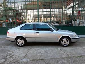 Imagen 2/25 de Saab 900 SE 2.0i 16V (1997)