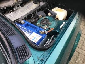 Bild 11/20 von BMW 320i (1992)