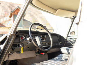 Bild 24/53 von Citroën DS 23 Pallas (1972)