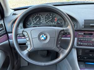 Bild 58/100 von BMW 540i Touring (1998)
