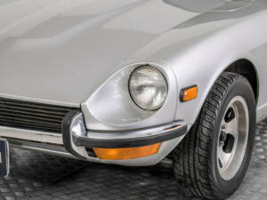 Image 20/50 of Datsun 240 Z (1972)