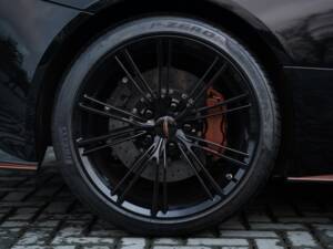 Bild 42/50 von Aston Martin Vanquish S Volante (2018)