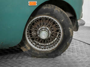 Image 38/50 of MG MGB (1969)