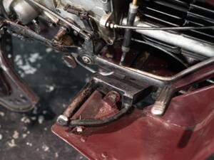 Image 24/46 de Moto Guzzi DUMMY (1972)