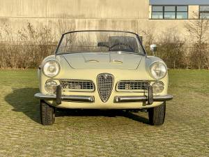 Image 2/33 de Alfa Romeo 2000 Spider (1960)