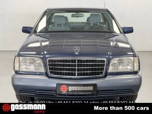 Afbeelding 2/15 van Mercedes-Benz 300 SE (1991)