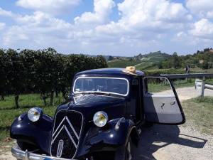 Bild 1/6 von Citroën Traction Avant 11 BL (1955)