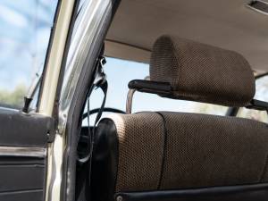 Immagine 21/31 di BMW 520 (1974)