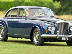 Image 1/50 of Bentley S 2 Continental Flying Spur (1962)