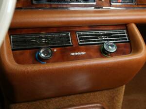Imagen 15/30 de Mercedes-Benz 280 SE 3,5 (1970)