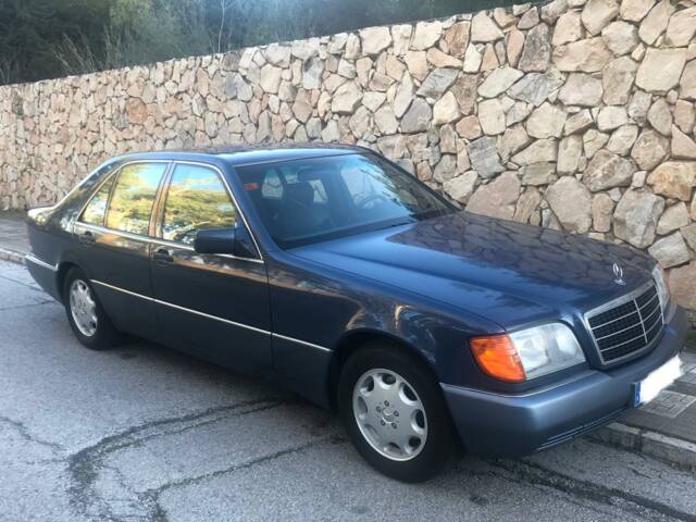 Imagen 1/23 de Mercedes-Benz 300 SE (1993)