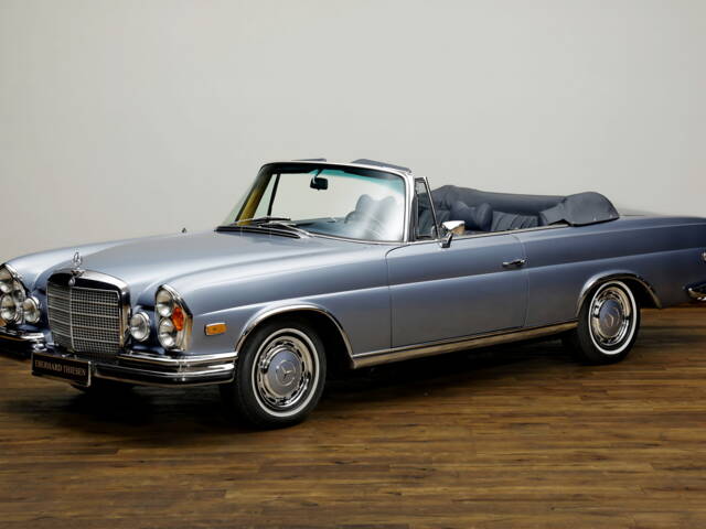 Imagen 1/22 de Mercedes-Benz 280 SE 3,5 (1970)
