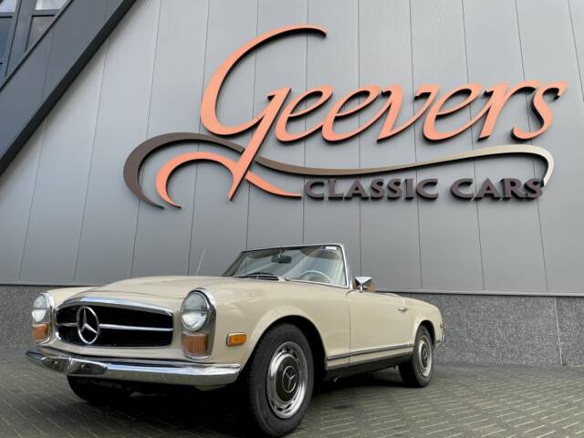 Imagen 1/38 de Mercedes-Benz 280 SL (1970)