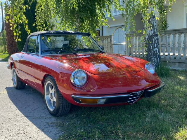 Bild 1/5 von Alfa Romeo 2000 Spider Veloce (1976)