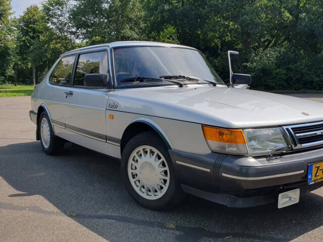 Image 1/5 of Saab 900 Turbo (1987)