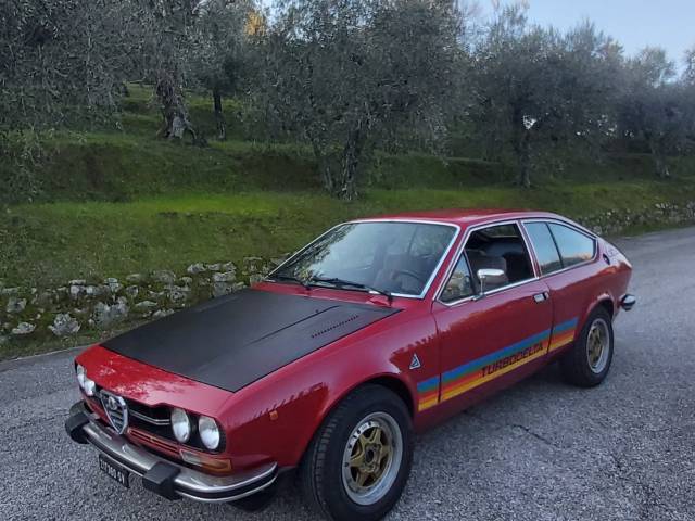Afbeelding 1/11 van Alfa Romeo Alfetta GTV 2.0 Turbodelta (1979)