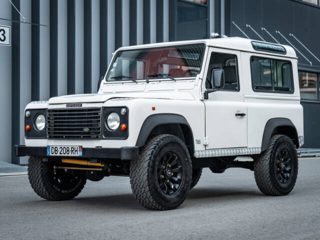 Immagine 1/97 di Land Rover Defender 90 (1995)