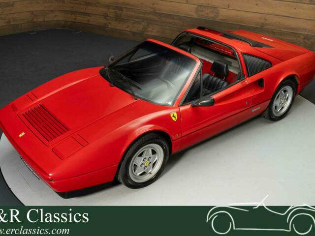 Immagine 1/19 di Ferrari 328 GTS (1989)