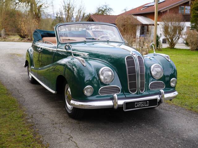 Image 1/38 de BMW 502 Baur (1955)