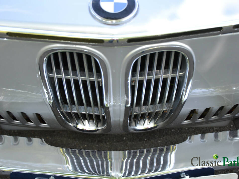 Bild 43/50 von BMW 2000 CS (1970)