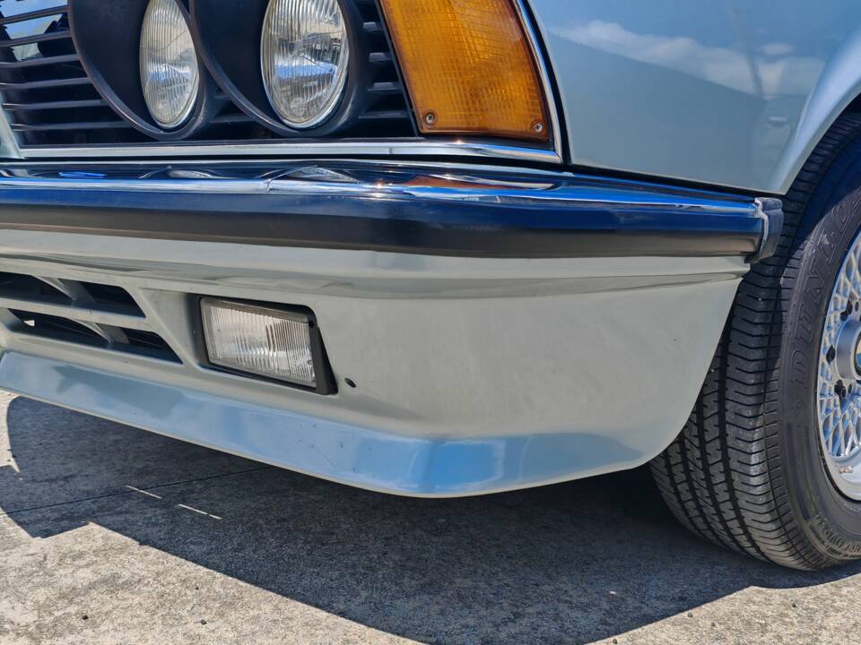 Bild 38/46 von BMW 635 CSi (1981)