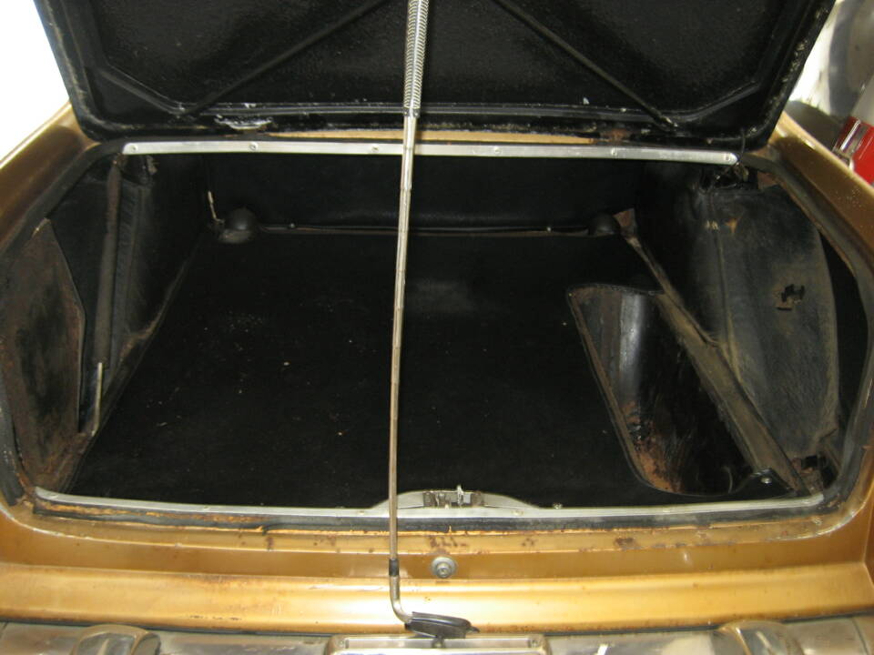 Image 23/24 of Lancia Flaminia Coupe Pininfarina (1960)