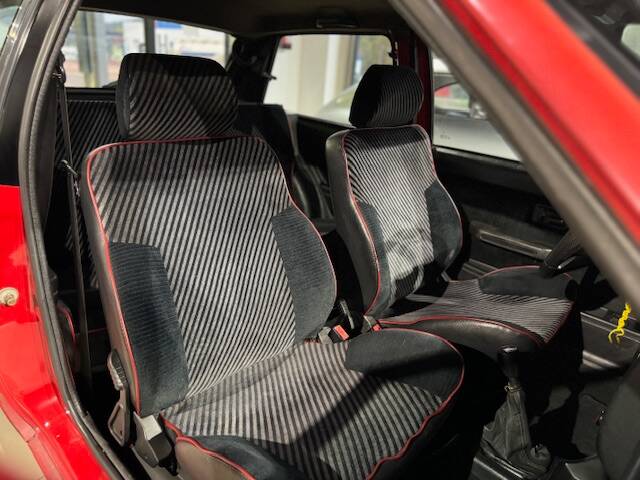 Immagine 15/32 di Citroën AX GT (1992)