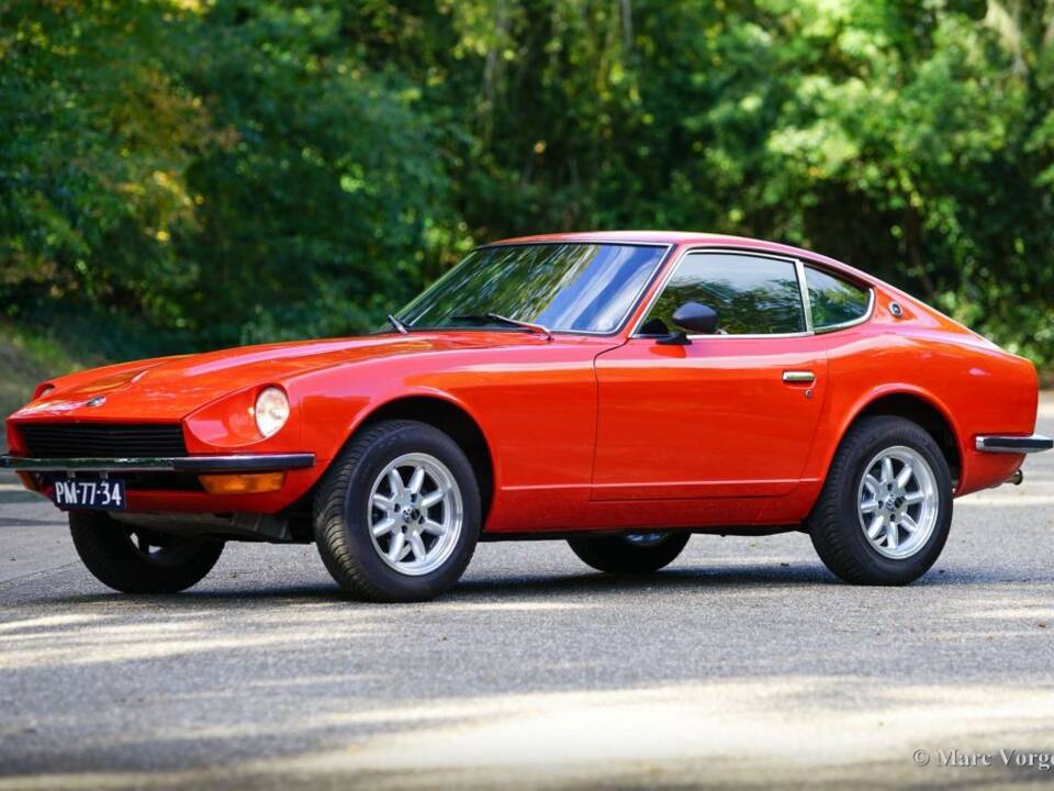 Image 6/43 of Datsun 240 Z (1972)