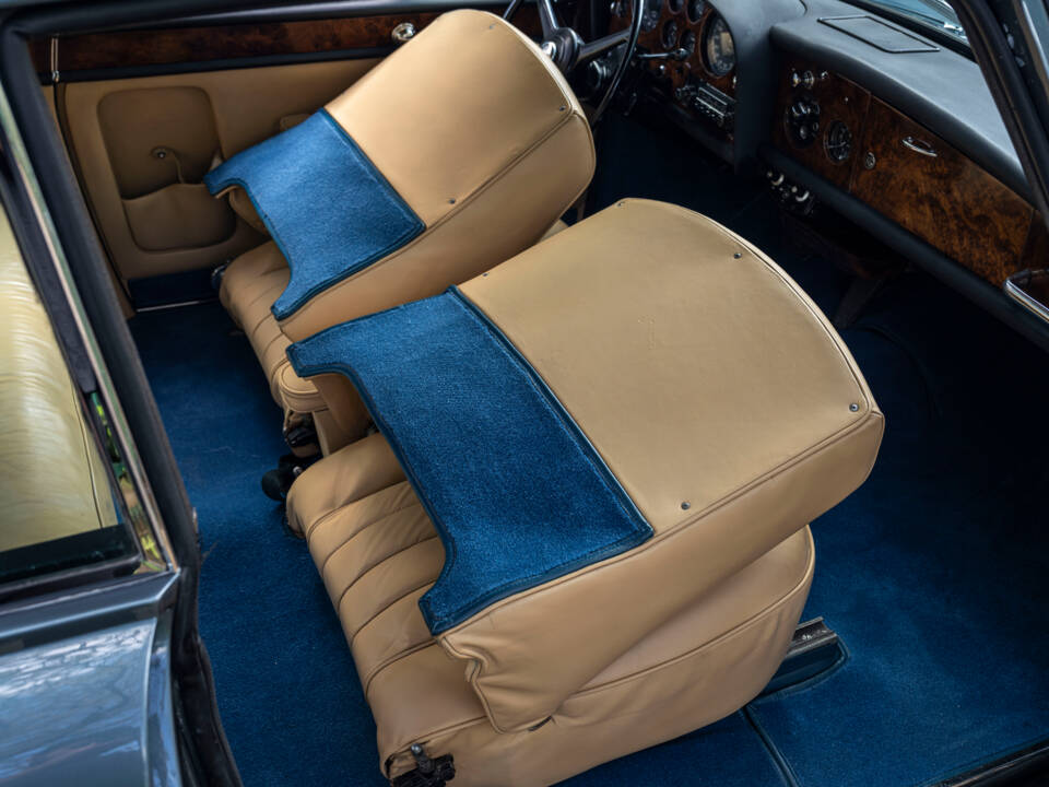 Image 21/27 de Bentley S 3 Continental (1963)