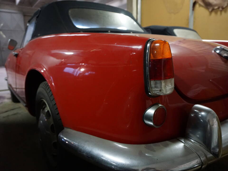 Bild 24/28 von Alfa Romeo Giulietta Spider (1961)
