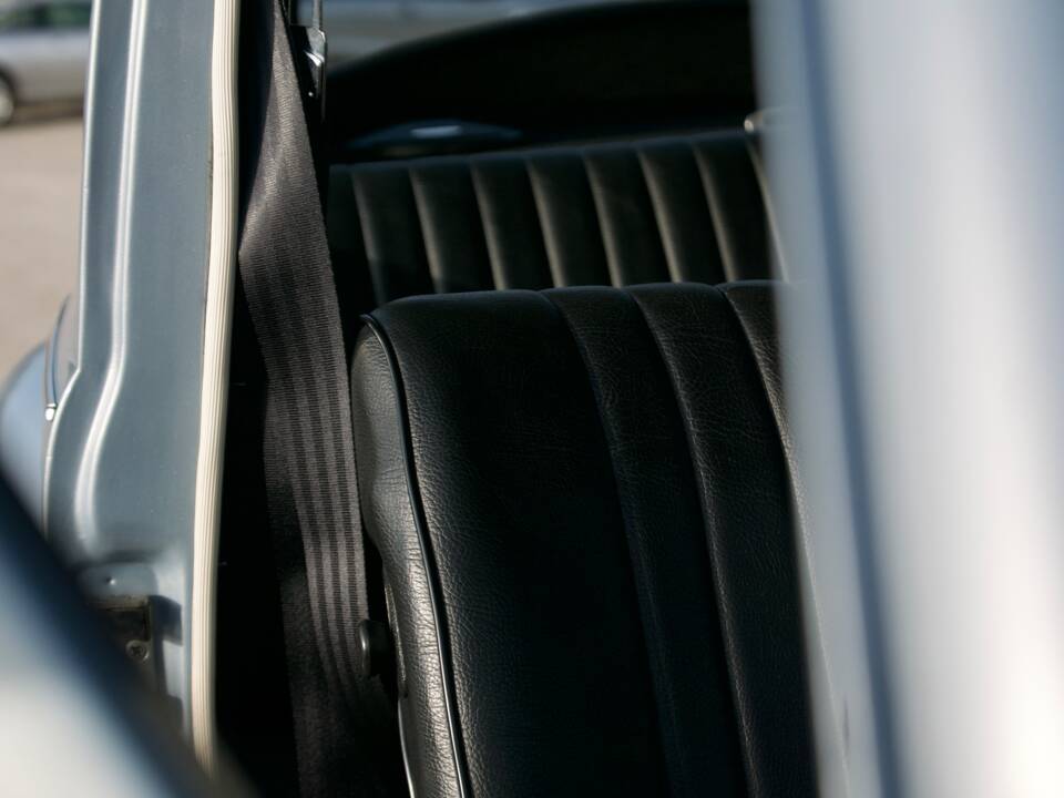 Immagine 44/54 di Volkswagen Maggiolino 1500 (1969)