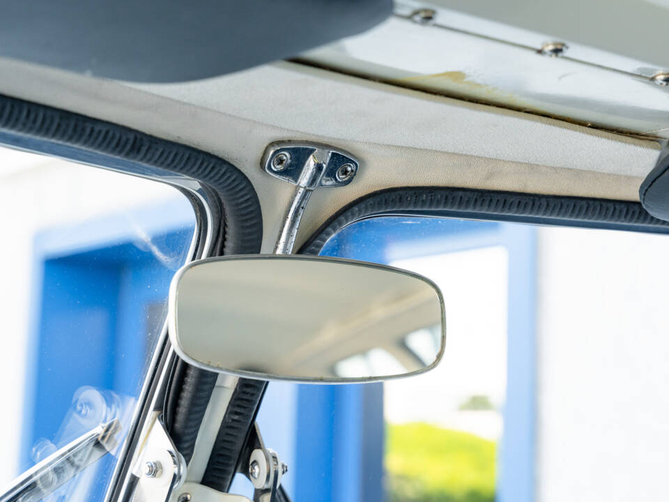Immagine 57/89 di Volkswagen T1 Samba (1966)
