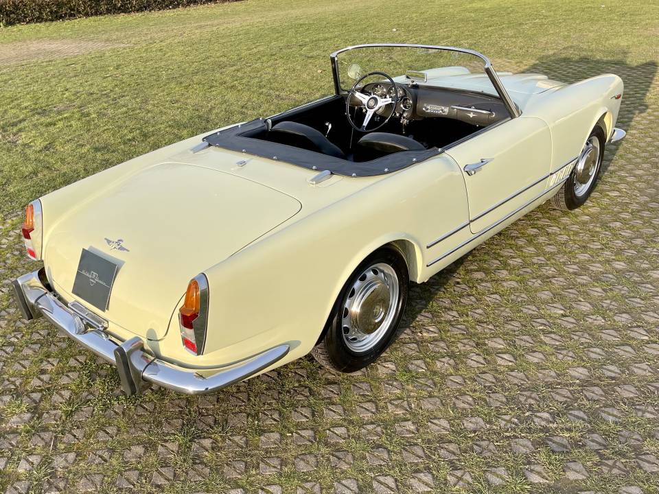 Image 24/33 de Alfa Romeo 2000 Spider (1960)
