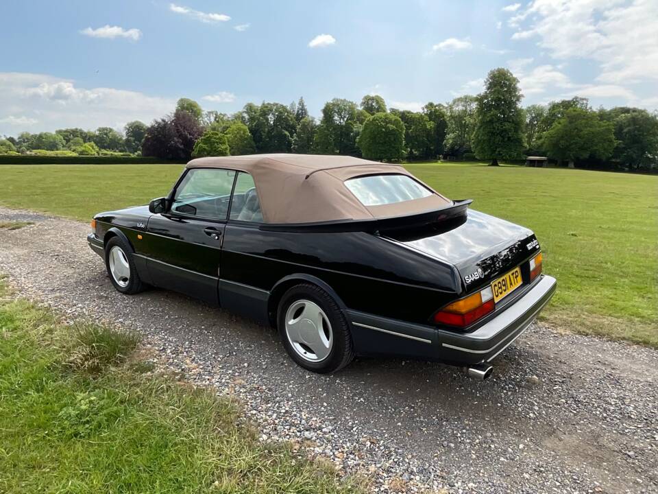 Image 15/37 of Saab 900 Turbo 16V (1989)