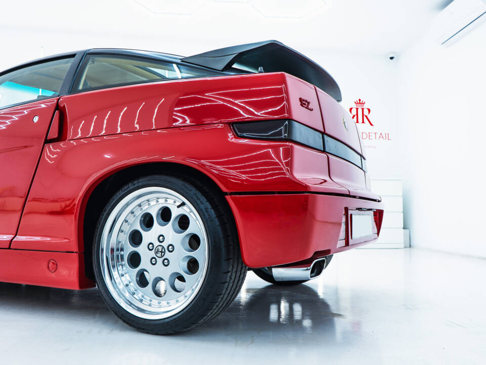 Imagen 13/48 de Alfa Romeo SZ (1989)