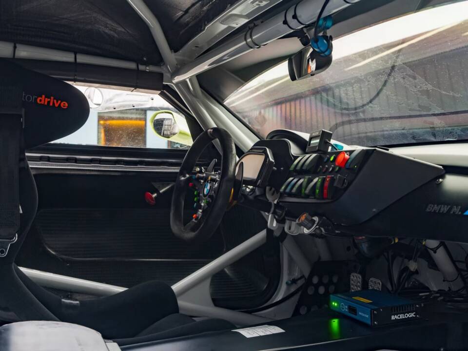 Bild 10/15 von BMW Z4 GT3 (2012)