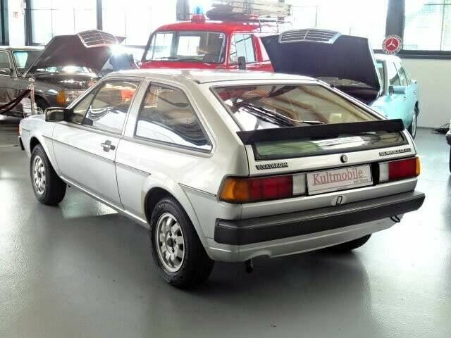 Immagine 6/34 di Volkswagen Scirocco II GLI 1.6 (1981)