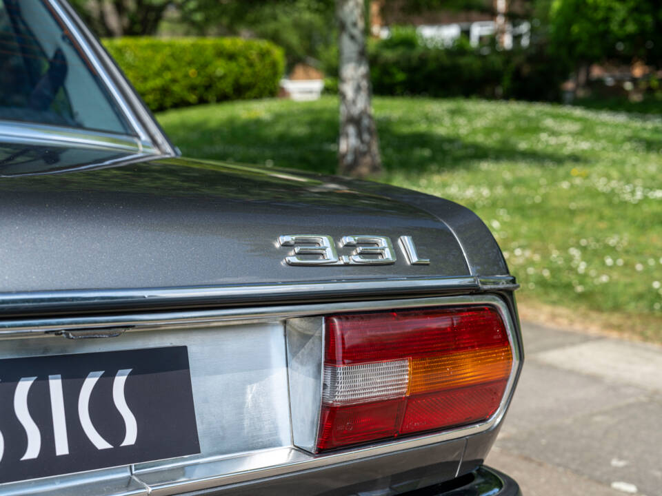 Afbeelding 13/29 van BMW 3,3 L (1975)
