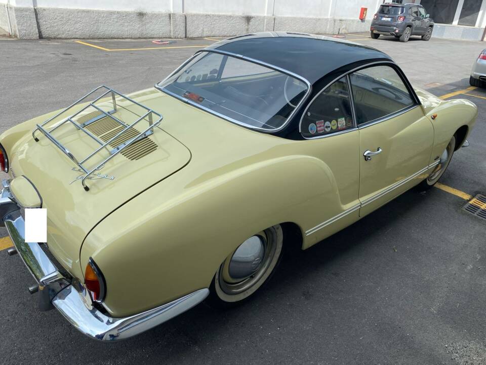 Immagine 13/26 di Volkswagen Karmann Ghia 1200 (1963)