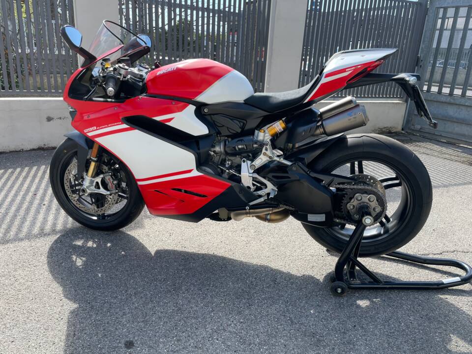Bild 8/14 von Ducati DUMMY (2017)