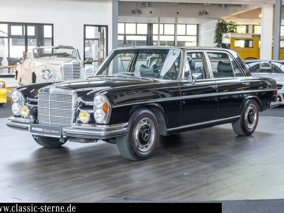 Bild 1/15 von Mercedes-Benz 300 SEL 6.3 (1972)