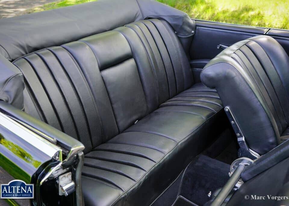 Image 30/52 of Mercedes-Benz 220 SE b (1963)