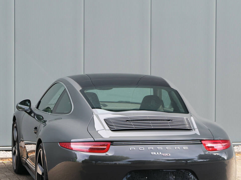Immagine 23/43 di Porsche 911 Carrera S &quot;50 Jahre 911&quot; (2013)