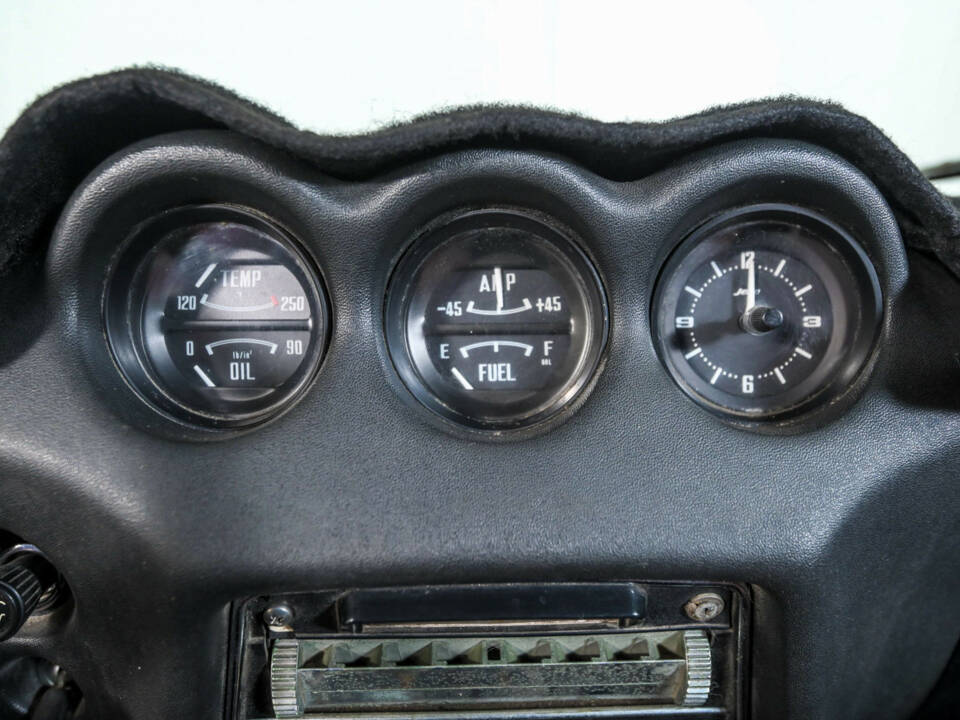Image 24/50 of Datsun 240 Z (1972)